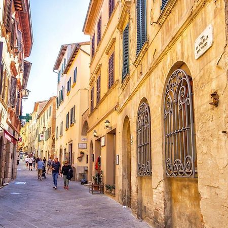Il Loggione,Montepulciano Esperienza Toscana, 150 Mt Da Piazza Grande Buitenkant foto